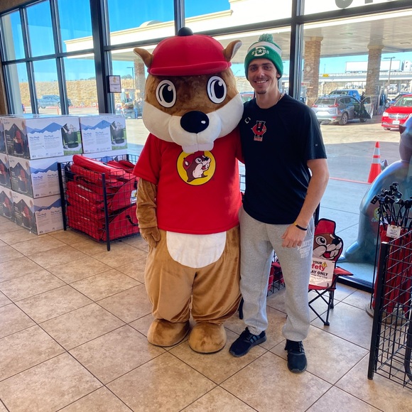 Meet your Posher, Nick - Picture 2 of 2